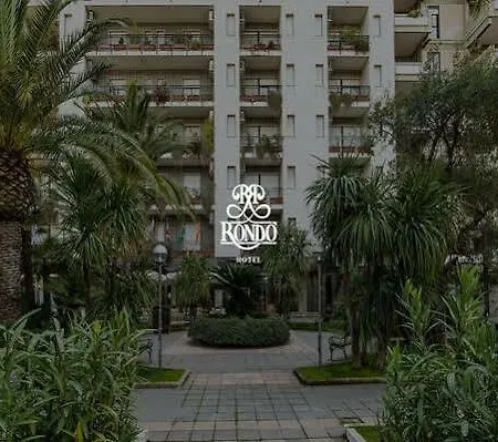 Отель Rondo' 3*